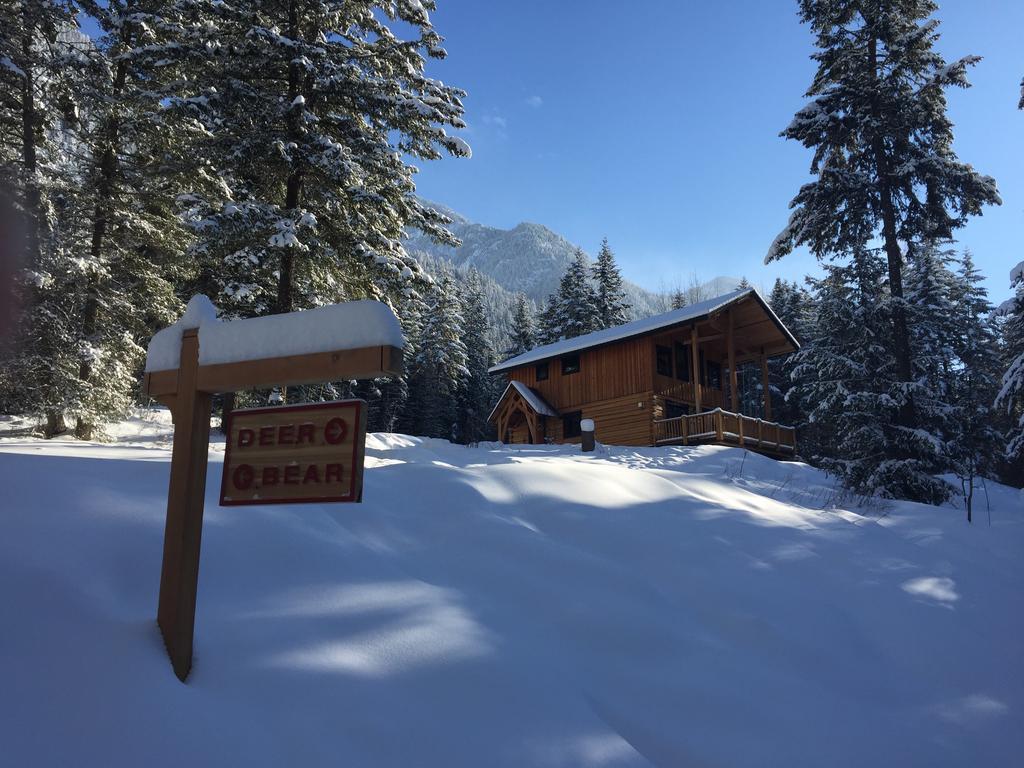 Mount 7 Lodges Golden Εξωτερικό φωτογραφία